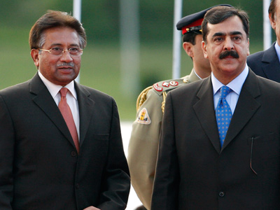 Pakistani President Pervez Musharraf, left, and Prime Minister Yousaf Raza Gilani, right, attend a Olympic torch ceremony in Islamabad, Pakistan, Wednesday, April 16, 2008. (AP/Anjum Naveed)