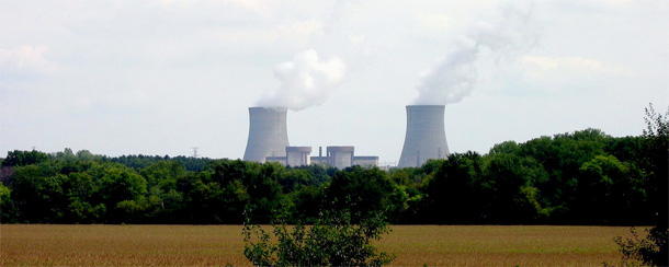 The Exelon Nuclear Power Station on the Rock River in Byron, Illinois. (Flickr/iluvcocacola)