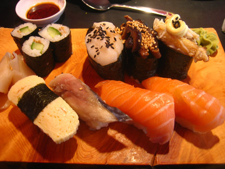 The "clear conscience set" of sushi at a Moshi Moshi restaurant in Brighton, England. It features a combo platter composed of sustainable and locally produced ingredients. (Flickr/<a href=