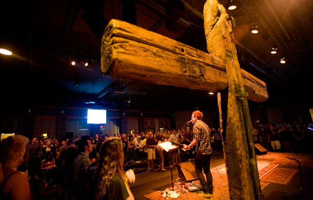 Members of the Rock Harbor Church worship in Costa Mesa, California, on September 27, 2009. (AP/David Zentz)