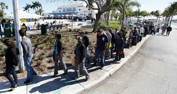 Job seekers line up to register at a City of Miami Job Fair in Miami on January 26, 2010. (AP/Alan Diaz)