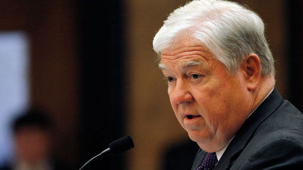 Mississippi Gov. Haley Barbour remembers <span lang=