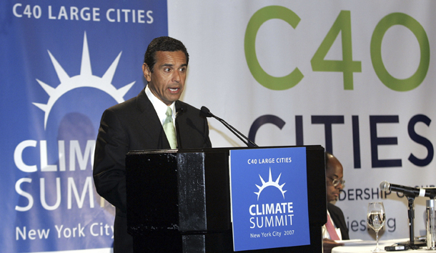 Antonio Villaraigosa, mayor of Los Angeles, addresses a session of the C40 Large Cities Climate Summit in New York. Focusing on reducing carbon emissions, C40 is tackling global warming and climate change one green initiative at a time. (AP/David Karp)