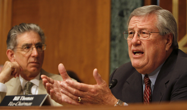 Financial Crisis Inquiry Commission Vice Chairman Bill Thomas, right, asks questions about the role of derivatives in the financial crisis during a hearing of the commission on Capitol Hill. (AP/Jacquelyn Martin)