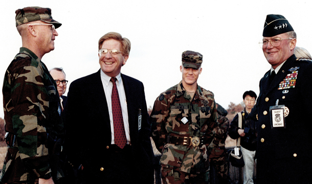 Former Chairman of the Joint Chiefs of Staff Gen. John Shalikashvili, right, shown here with CAP Senior Vice President of National Security and International Policy Rudy deLeon, second from left, would help guide policy decisions that would greatly shape American policy and national security interests after the Cold War. (Center for American Progress)