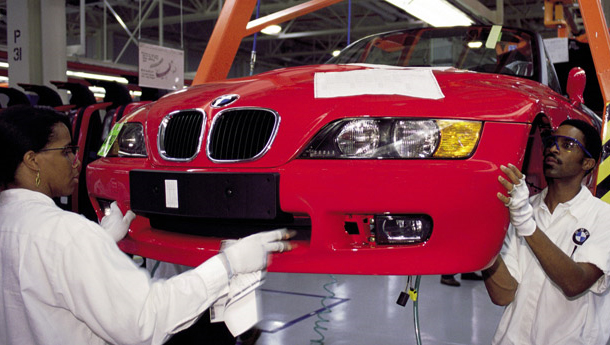 Workers assemble a car at the BMW plant in Spartanburg, South Carolina. The plant ranks third on the Environmental Protection Agency's list of the 20 strongest on-site generation clean power users. (AP/BWM AG, HO)