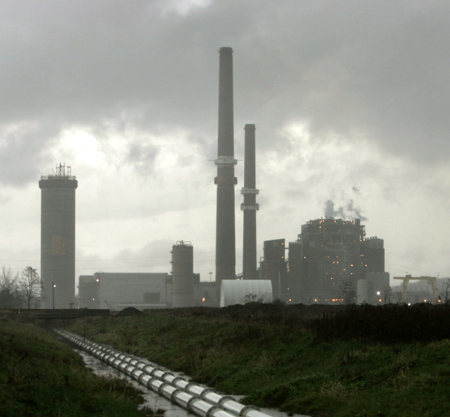 PPL's Brunner Island, a three-unit coal-fired power plant, is seen in York Haven, Pennsylvania. Seven out of the 10 regulations on the GOP’s hit list are intended to fulfill the requirements of the Clean Air Act. In addition to preventing 2 million premature deaths between 1990 and 2010 alone, the Clean Air Act gives all Americans the luxury of breathing without smog masks. (AP/Carolyn Kaster)