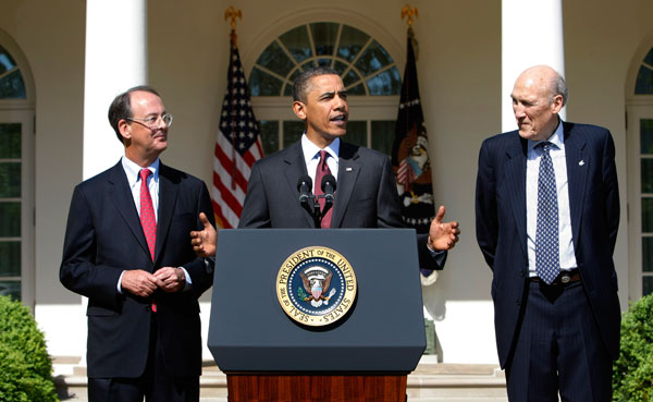 President Barack Obama, flanked by former White House Chief of Staff Erskine Bowles, left, and former Wyoming Sen. Alan Simpson, discusses the need for a bipartisan resolution to our budget issues. (AP/J. Scott Applewhite)