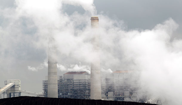 The NRG Energy's W.A. Parish Electric Generating Station in Thompsons, Texas. Texas, which had one of the worst air-quality years in its history in 2011, is one of 16 states opposing new pollution-reduction rules from the EPA. (AP/File)