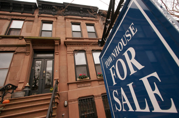 Securitization is not an important source of mortgage financing for European countries. Rather, European governments guarantee the sources of funding that are most important for European mortgage finance—bank deposits, and to a lesser extent, bank-issued covered bonds. (AP/ Mark Lennihan)