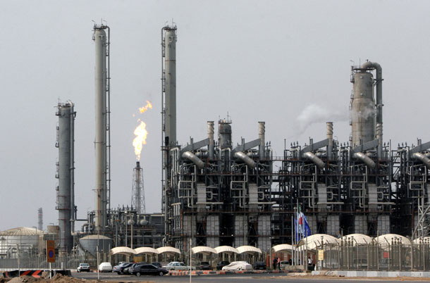 An oil refinery and petrochemical complex is seen in the port of Mahshahr, Iran. (AP/ Hasan Sarbakhshian)