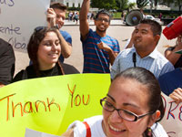  (DREAMers thank President Obama for supporting them)