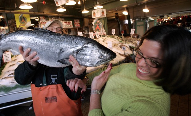 The preponderance of evidence shows that in virtually all circumstances, the health benefits of fish outweigh the detriments. (AP/ Elaine Thompson)