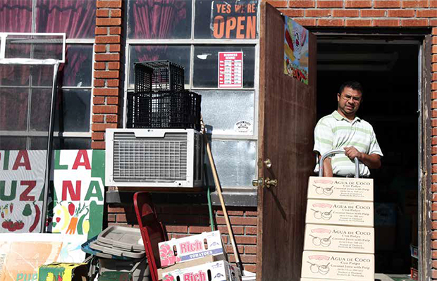 Nestor Carrillo of Caldwell, Idaho, delivers groceries to Veracruzana, a Hispanic grocery store in Nampa, Idaho, on Friday, May 8, 2009. (AP/Kerry Maloney)