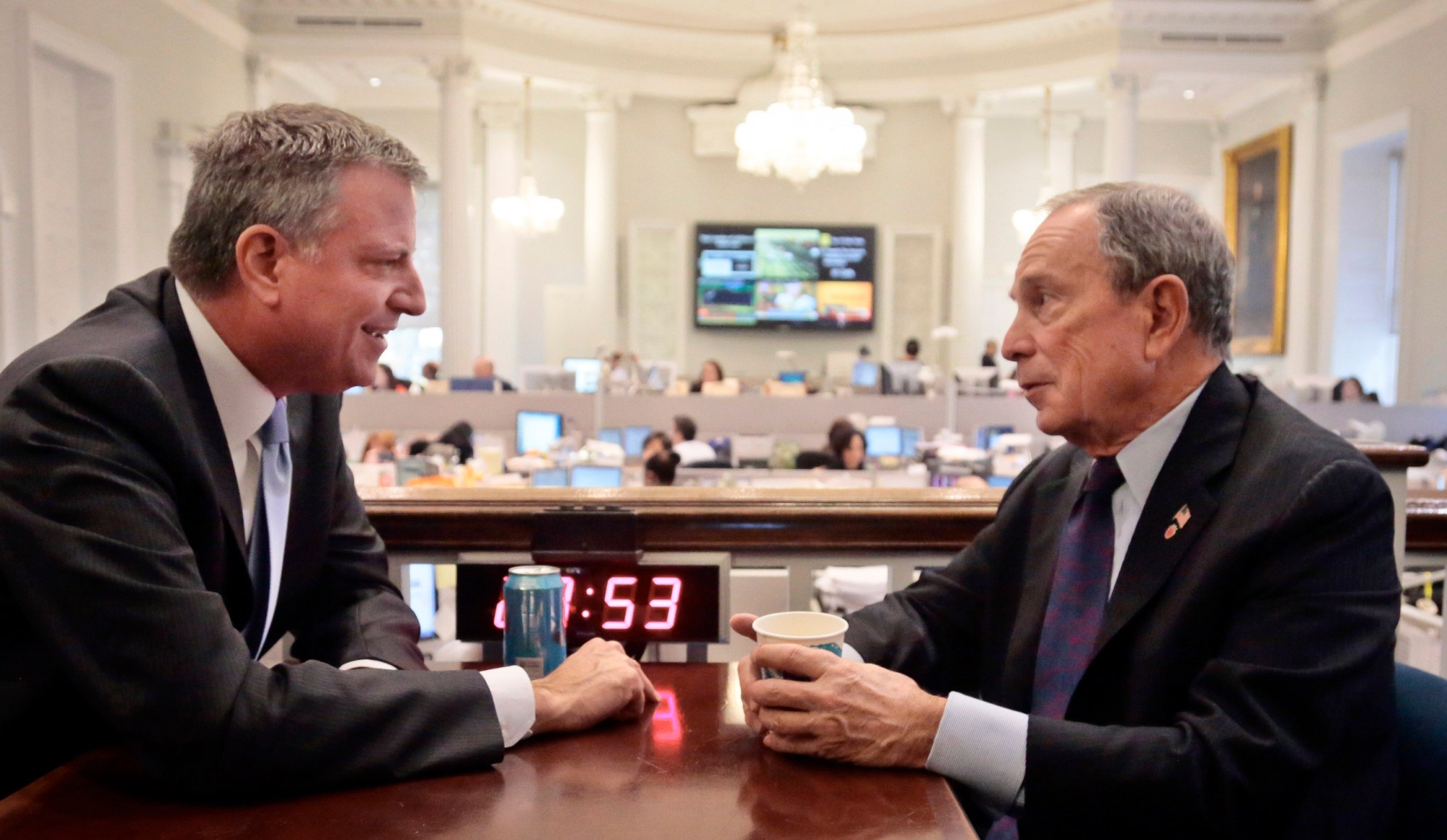 New York City Mayor-elect Bill de Blasio joins Mayor Michael Bloomberg for a meeting in the 