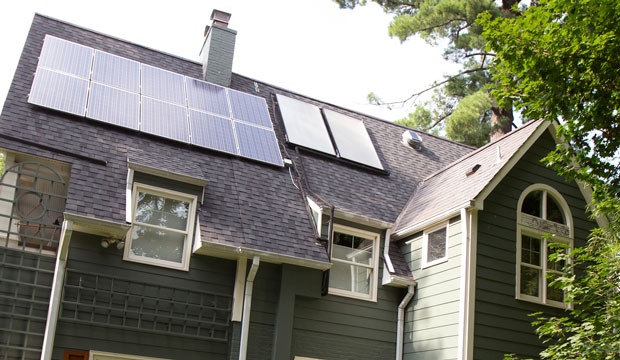 This house owned by Ketch Ryan of Chevy Chase, Maryland, has solar panels installed on the roof. (AP/Manuel Balce Ceneta)