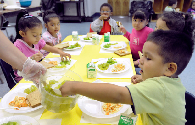 Grapes are served during preschool lunch at the Latin American Community Center in Wilmington, Delaware, 2009. (AP/Steve Ruark)