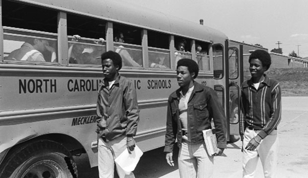 West Charlotte High School students leave a bus on May 15, 1972. (AP/Harold L. Valentine)