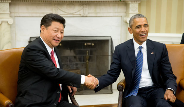 President Barack Obama shakes hands with Chinese President Xi Jinping during their meeting in Washington, D.C., on September 25, 2015. (AP/Andrew Harnik)