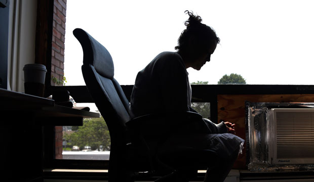 A woman who came to the police for help kicking her heroin addiction speaks to The Associated Press in Gloucester, Massachusetts, on July 10, 2015. (AP/Elise Amendola)