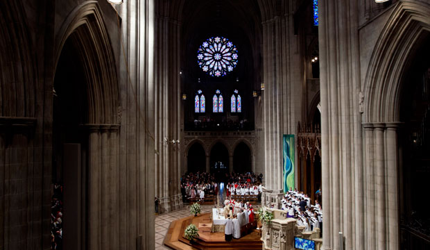 Episcopal Church Presiding Bishop Michael Curry speaks during Mass at the Washington National Cathedral on November 1, 2015. (AP/Jose Luis Magana)