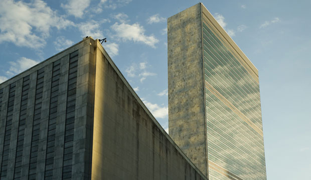 U.N. Headquarters’ iconic Secretariat building reflects the autumn sky in New York City, 2012. (Flickr/United Nations Photo)