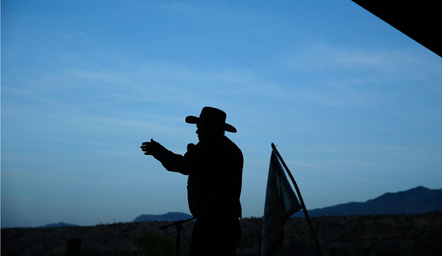 Rancher Cliven Bundy speaks at an event on April 11, 2015, in Bunkerville, Nevada. (AP/John Locher)
