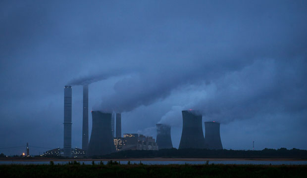 This June 1, 2014, photo shows the coal-fired Plant Scherer in operation in Juliette, Georgia. (AP/John Amis)
