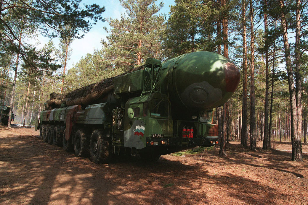 First Improved W88 Nuclear Warhead For Navy's Trident Missiles Rolls Off  The Assembly Line