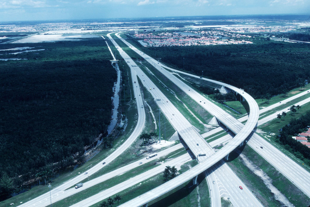 A highway runs over the Florida Everglades, June 1999. (Getty/Robert Nickelsberg)