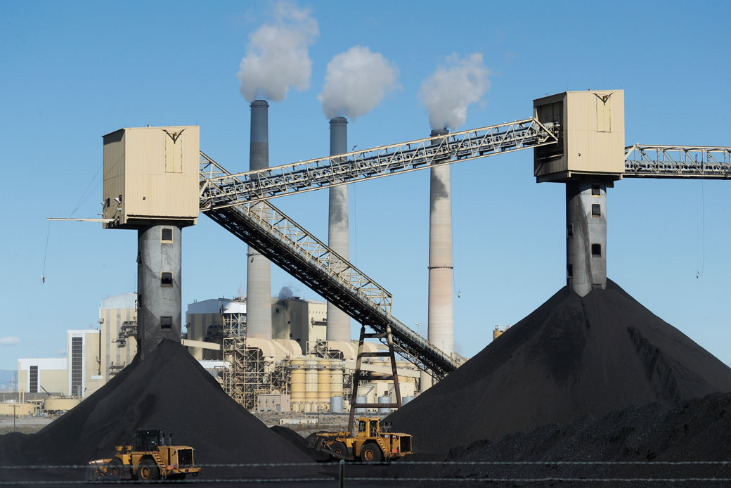 Piles of coal sit in front of Pacificorp's 1,440 megawatt coal-fired power plant on October 9, 2017, in Castle Dale, Utah. (Getty/George Frey)