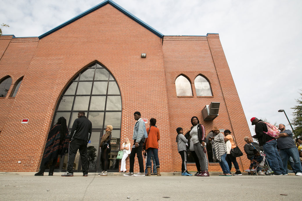 Voters line up in Atlanta to cast their ballots in the 2016 presidential election on November 8, 2016. (Getty/Jessica McGowan)