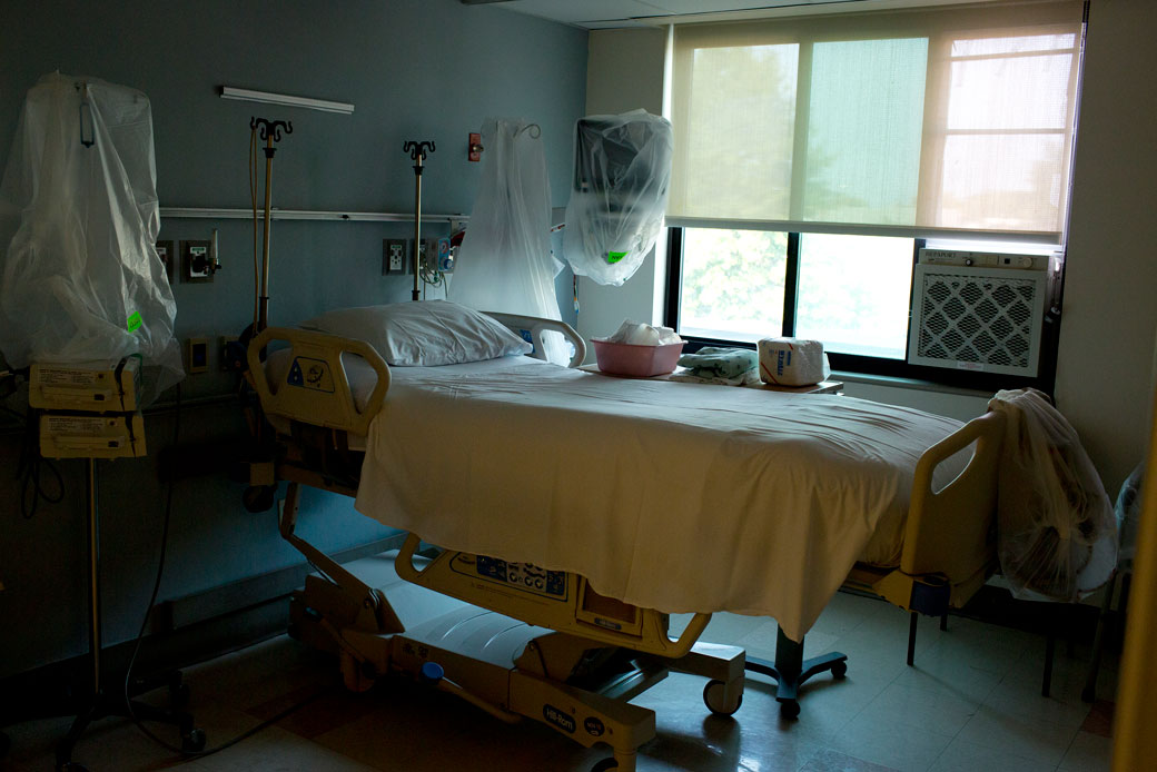 A room awaits a patient at a hospital in New York City, September 2016. (Getty/Andrew Lichtenstein/Corbis)