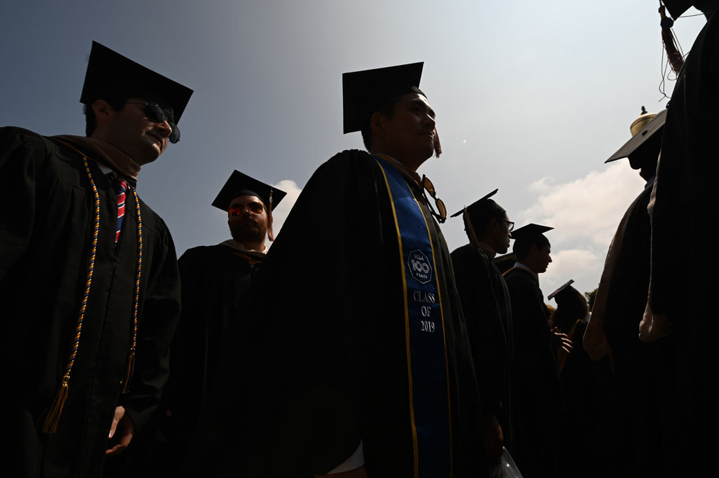 Students attend their graduation ceremony in Los Angeles, California, June 2019. (Getty/Robyn Beck/AFP)