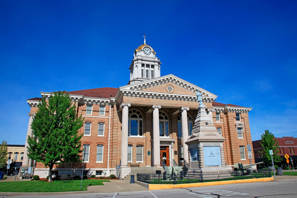 A courthouse stands on the downtown square of Jasper, Indiana, April 2015. (Getty/Universal Images Group/Education Images)