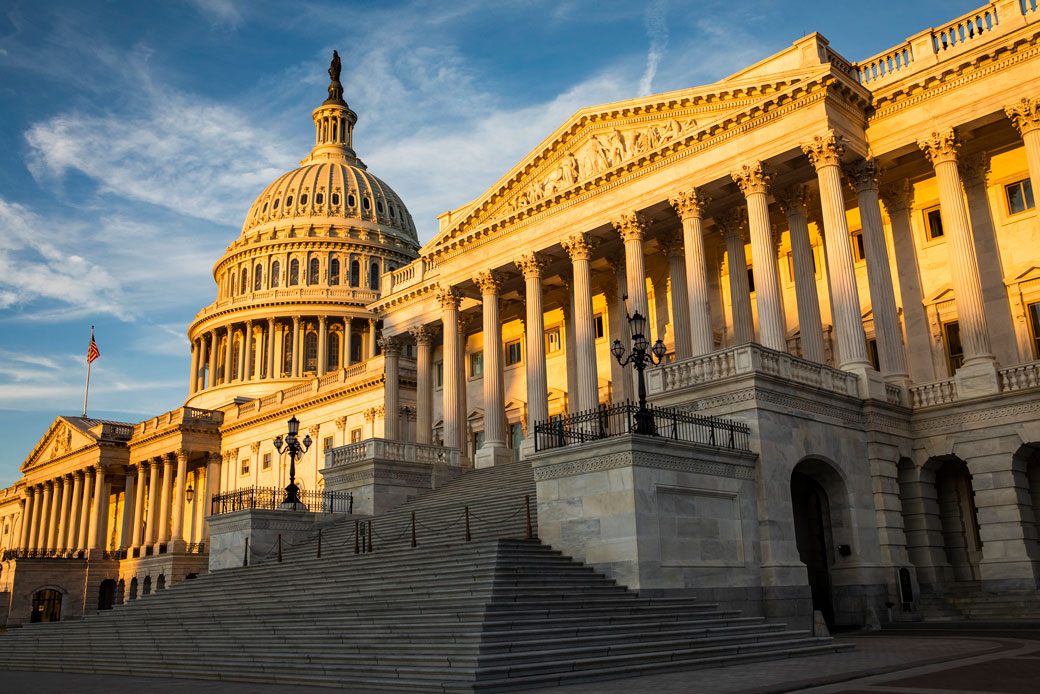 The rising sun illuminates the U.S. Capitol building on September 19, 2019, in Washington, D.C. (Getty/Samuel Corum)