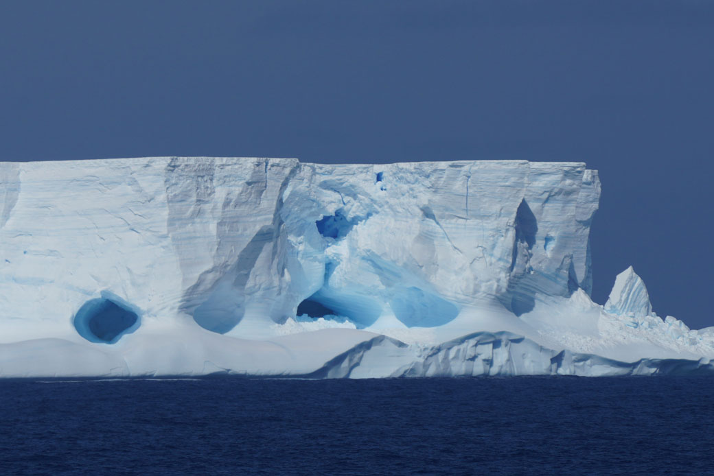  (An iceberg is seen on the Weddell Sea near the Antarctic Peninsula on February 1, 2020.)