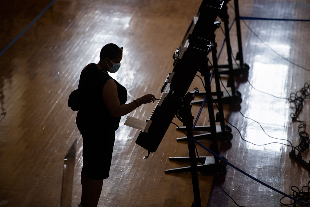 A citizen votes early at McKinley Technology High School in Ward 5s Eckington neighborhood on Tuesday, May 26, 2020. (Getty/CQ-Roll Call Inc/Tom Williams)