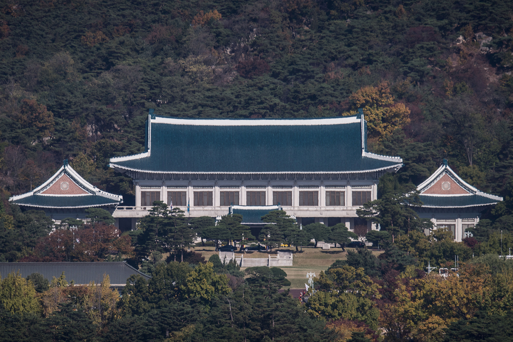 Exterior view of presidential Blue House in South Korea