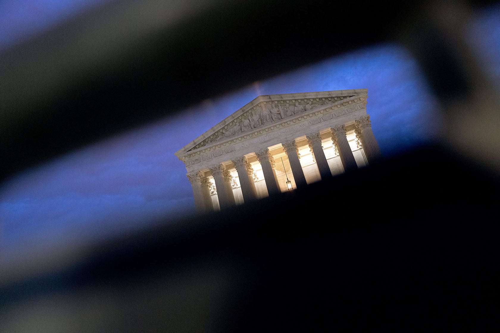 Obstructed view of U.S. Supreme Court