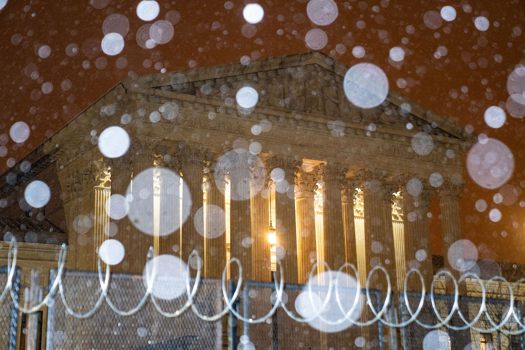Snow falling in front of U.S. Supreme Court