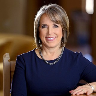 Official portrait of Gov. Michelle Lujan Grisham